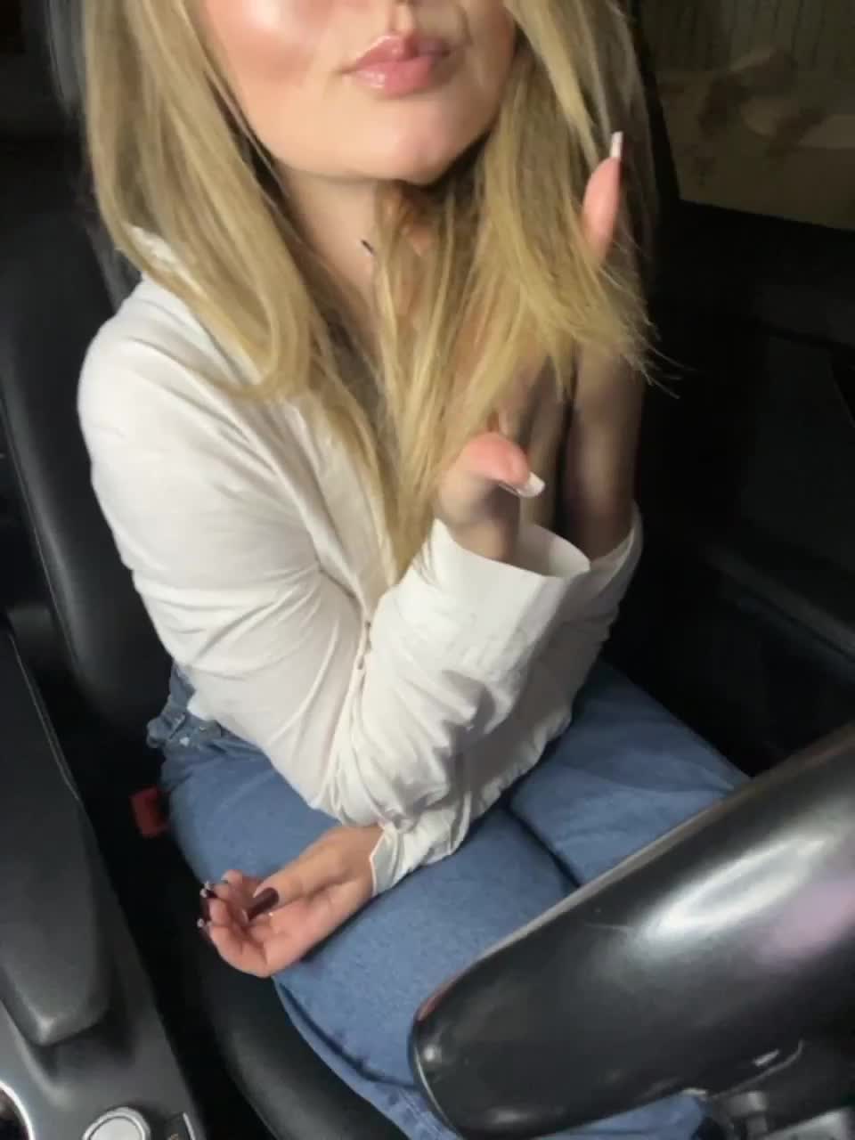 View or download file yuliyalasker on 2023-02-28 from bongacams