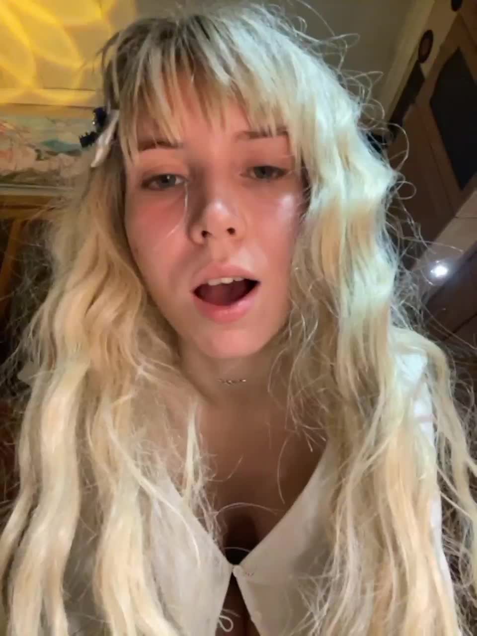 View or download file kika_co on 2023-03-03 from bongacams