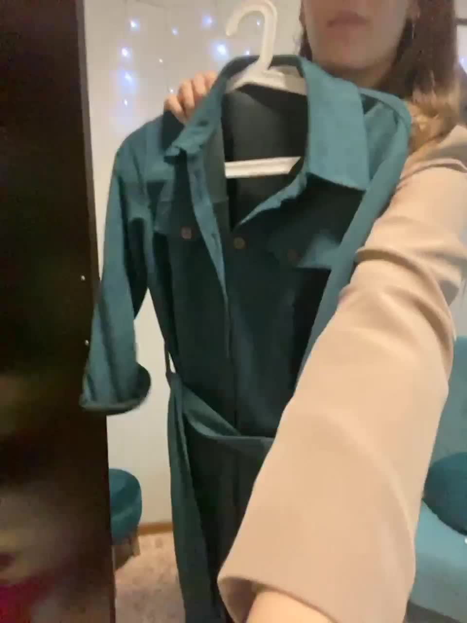 View or download file honeypussixxx on 2023-03-04 from bongacams