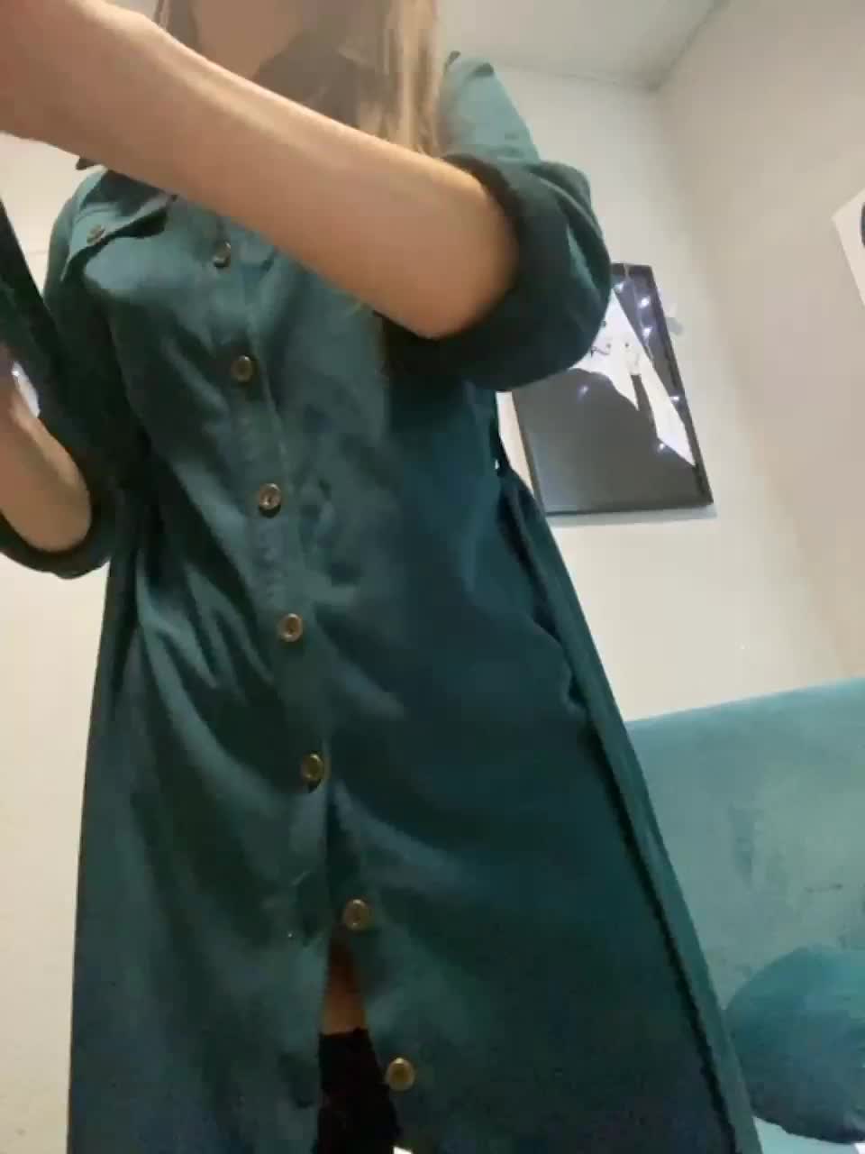 View or download file honeypussixxx on 2023-03-04 from bongacams