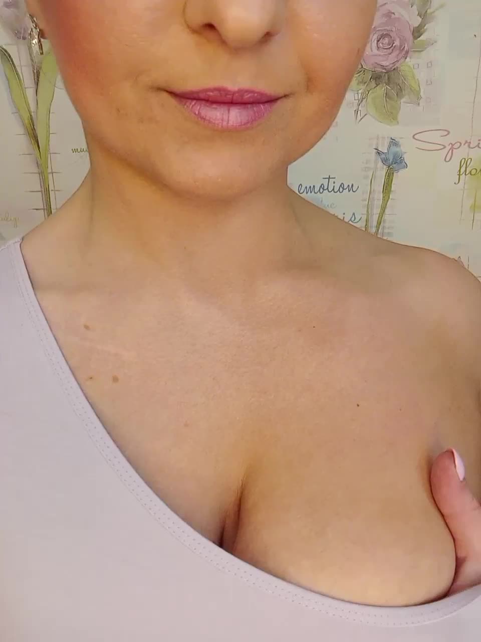 View or download file axelinia on 2023-03-05 from bongacams