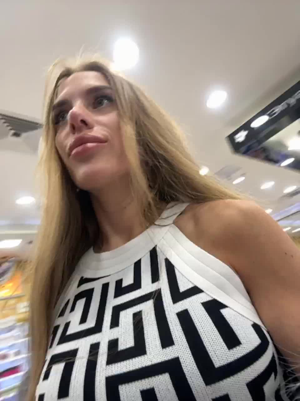 View or download file blondinochkaa on 2023-03-05 from bongacams