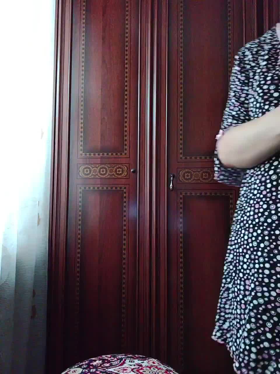 View or download file oksl1978 on 2023-03-05 from bongacams