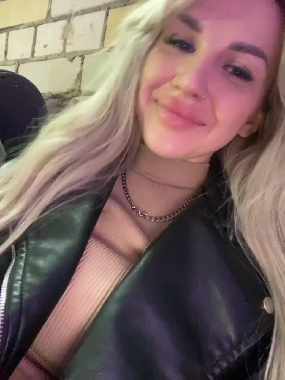 View or download file succubz on 2023-03-05 from bongacams