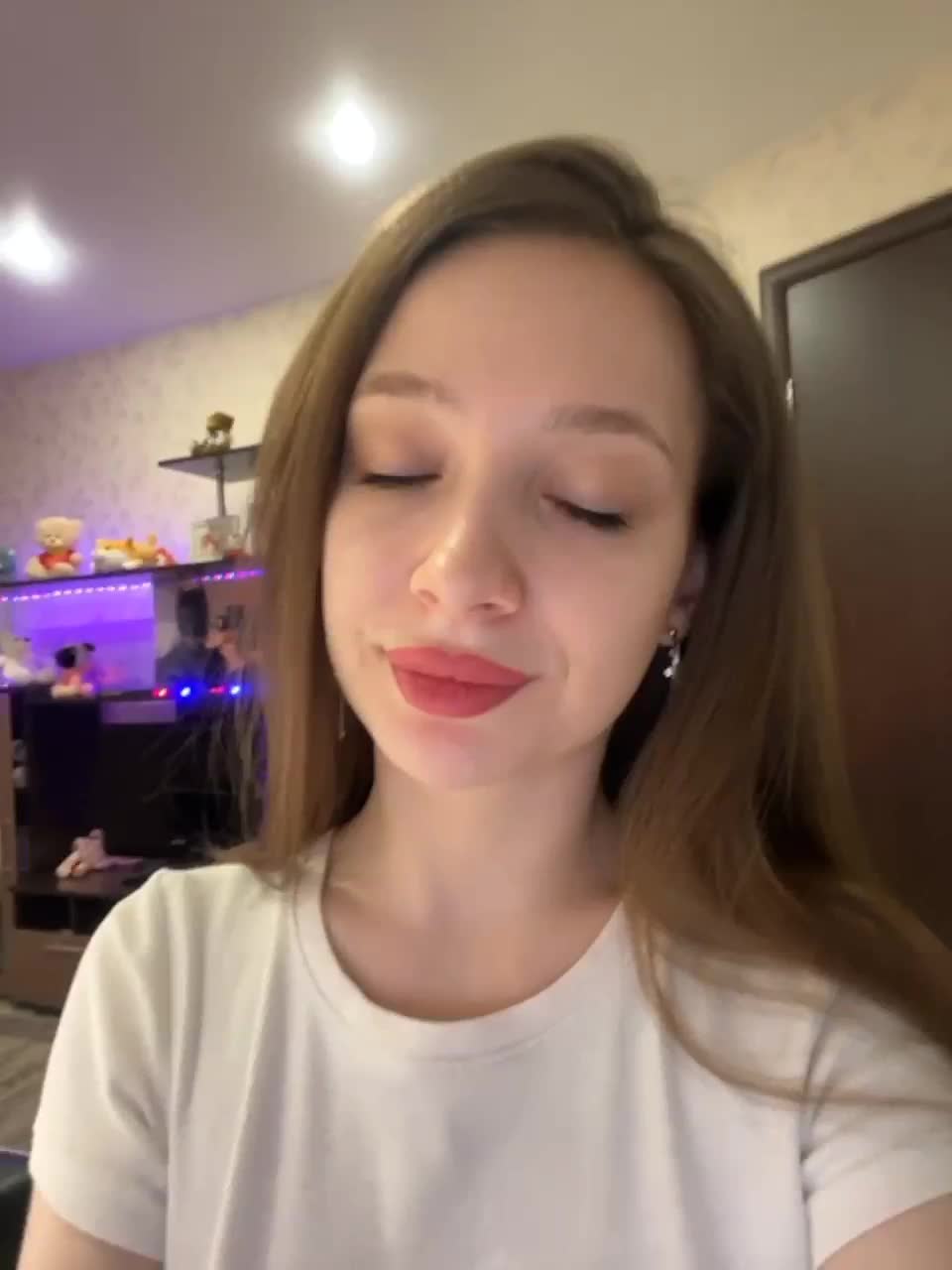 View or download file katrinnna on 2023-03-07 from bongacams