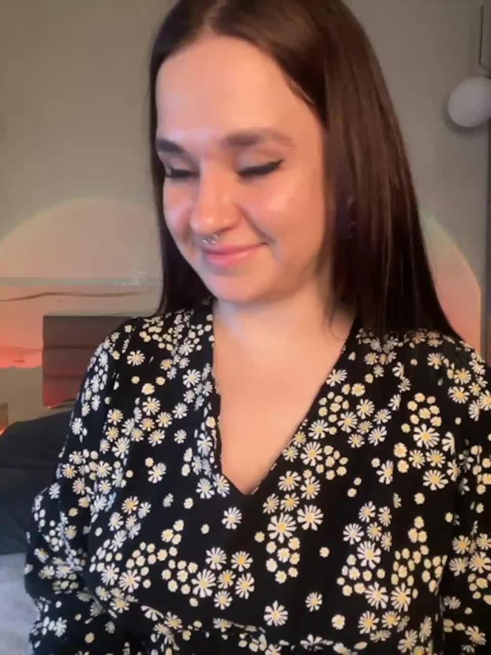 View or download file whoremira on 2023-03-07 from bongacams