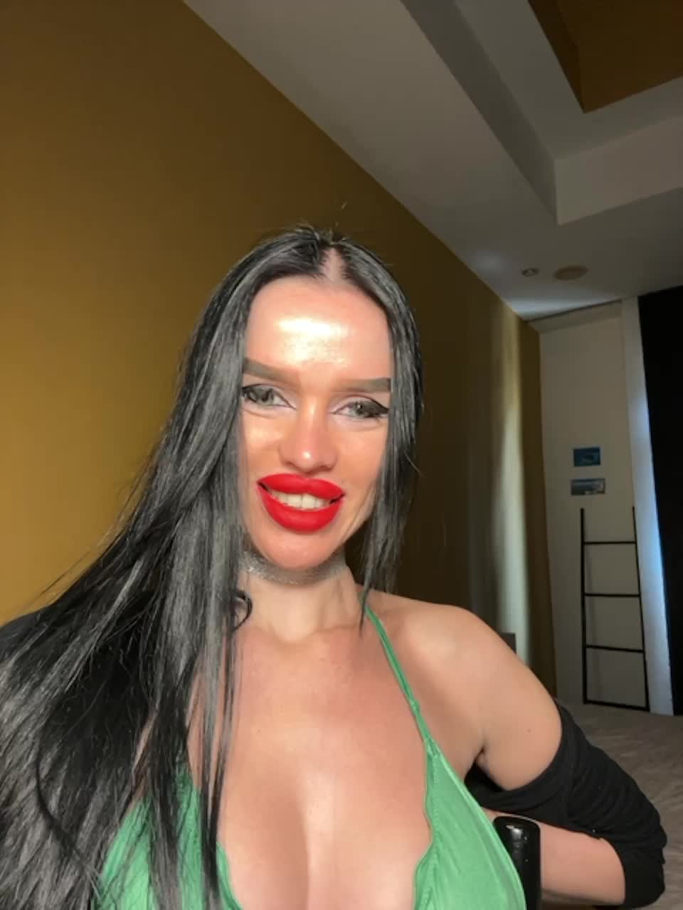 View or download file pantherrra on 2023-03-08 from bongacams