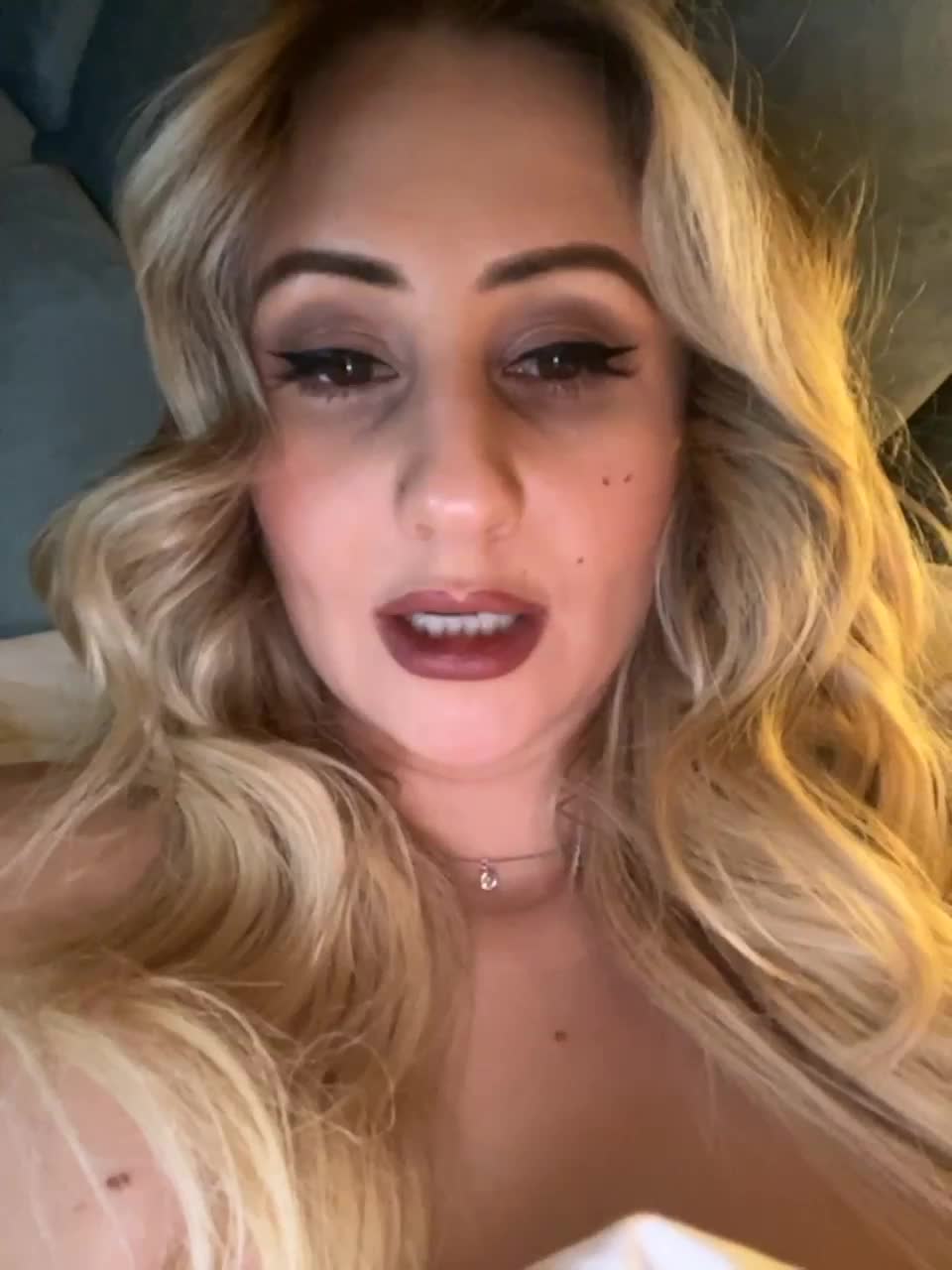 View or download file wowliliwow on 2023-03-08 from bongacams