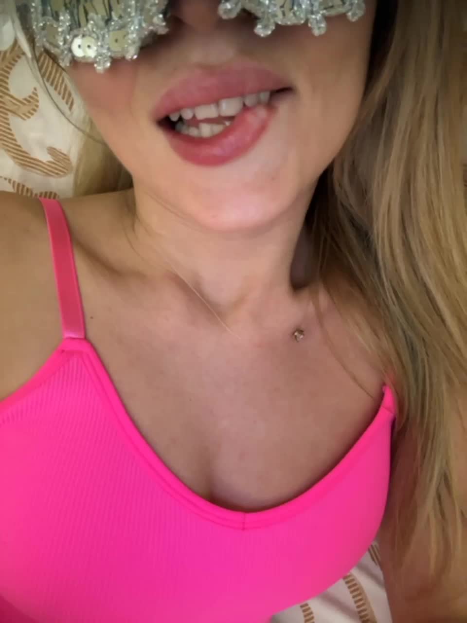 View or download file babykeen on 2023-03-09 from bongacams