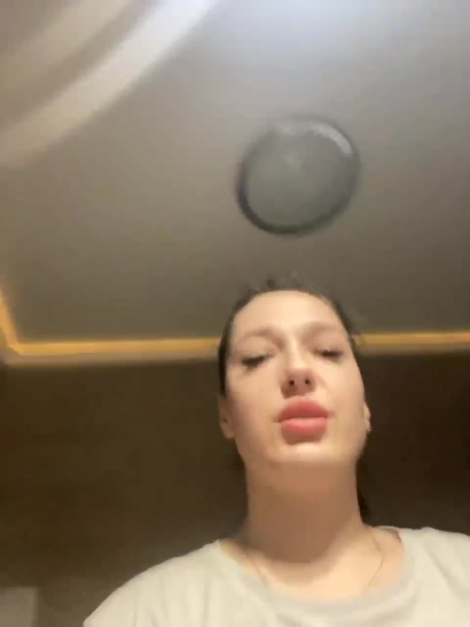 View or download file fuckkrisanna on 2023-03-09 from bongacams