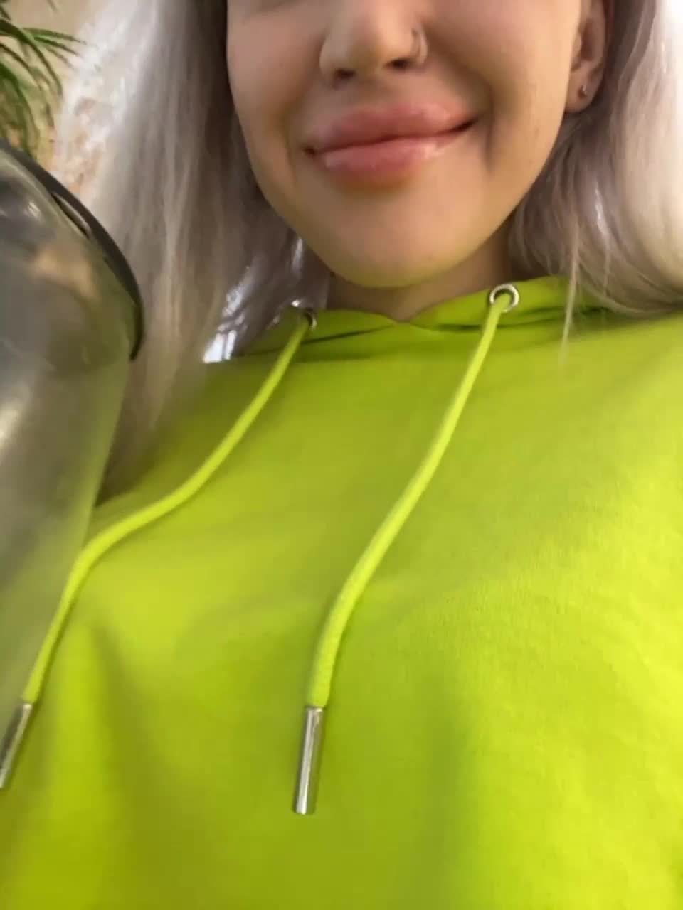 View or download file succubz on 2023-03-09 from bongacams