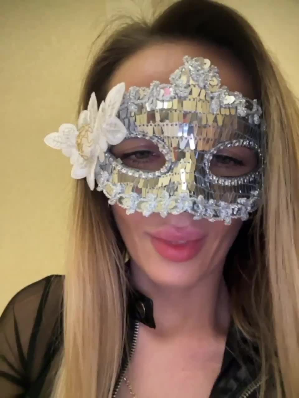 View or download file babykeen on 2023-03-10 from bongacams