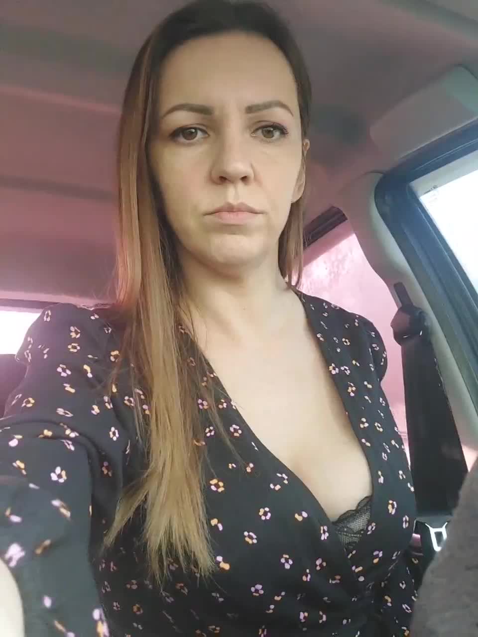 View or download file milasavory on 2023-03-10 from bongacams