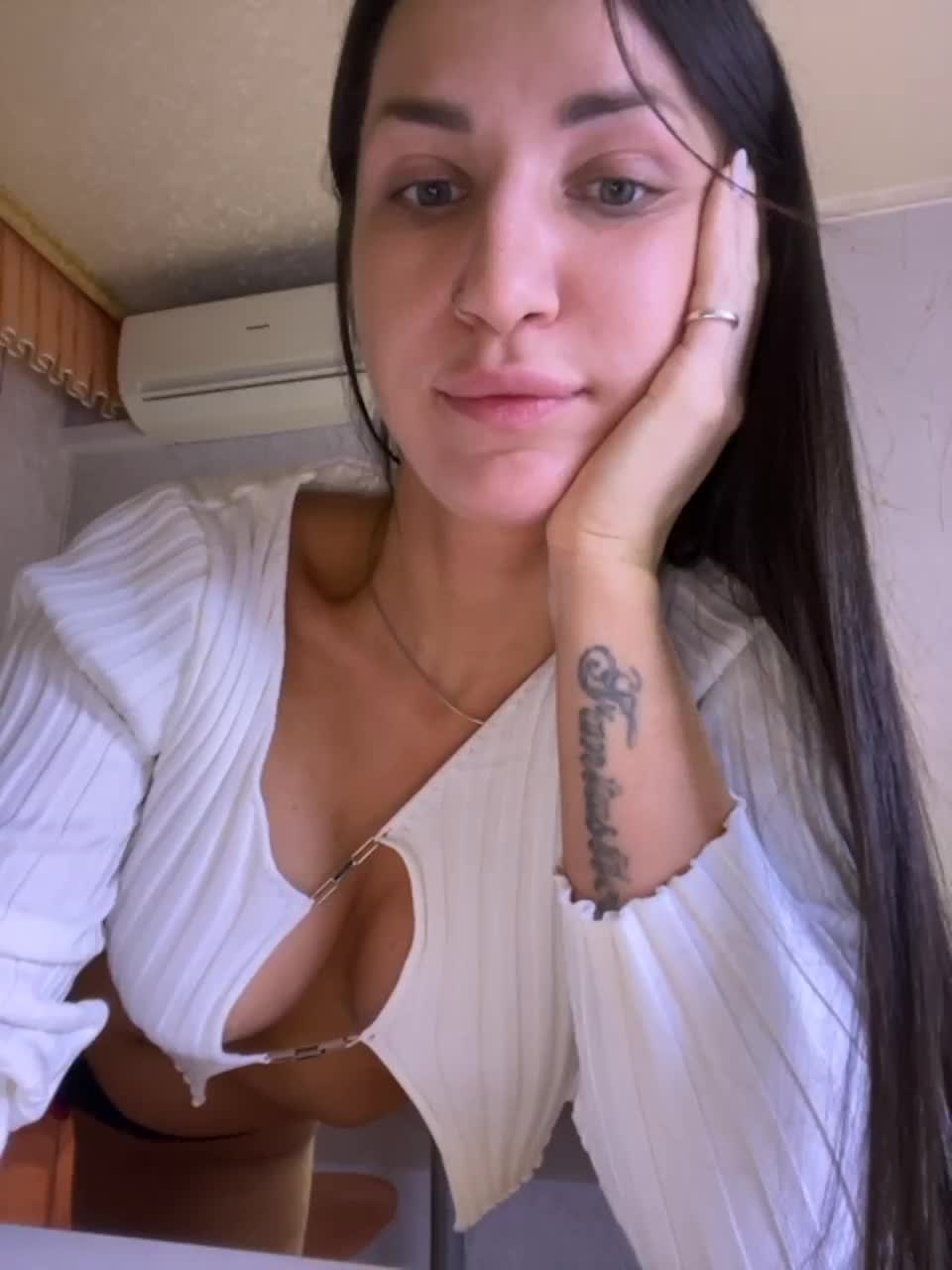 View or download file _ann_ on 2023-03-12 from bongacams