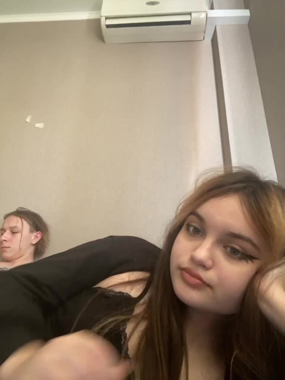 View or download file disexyy on 2023-03-13 from bongacams