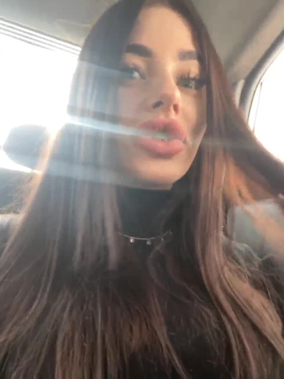 View or download file hotgirleva on 2023-03-13 from bongacams