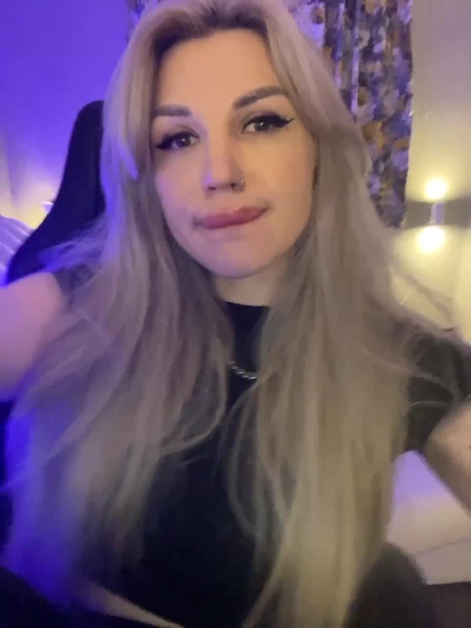 View or download file succubz on 2023-03-13 from bongacams