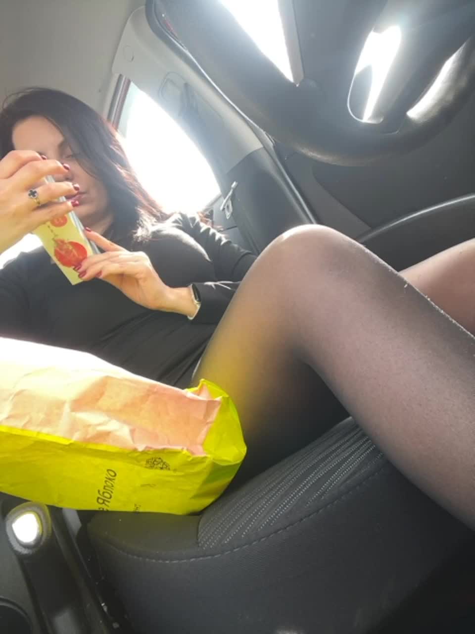 View or download file badmam_1 on 2023-03-15 from bongacams