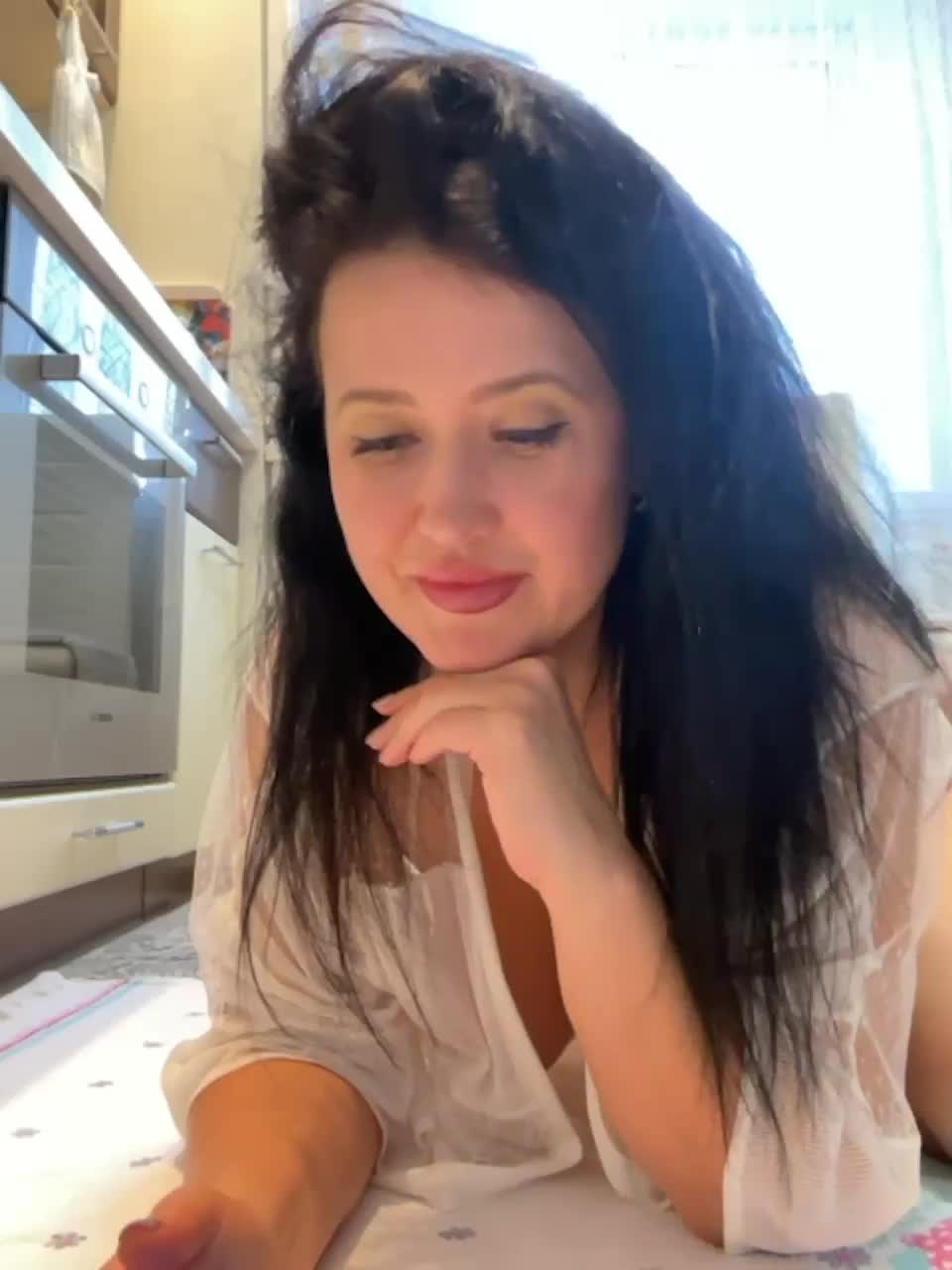 View or download file lovecatsuit on 2023-03-16 from bongacams