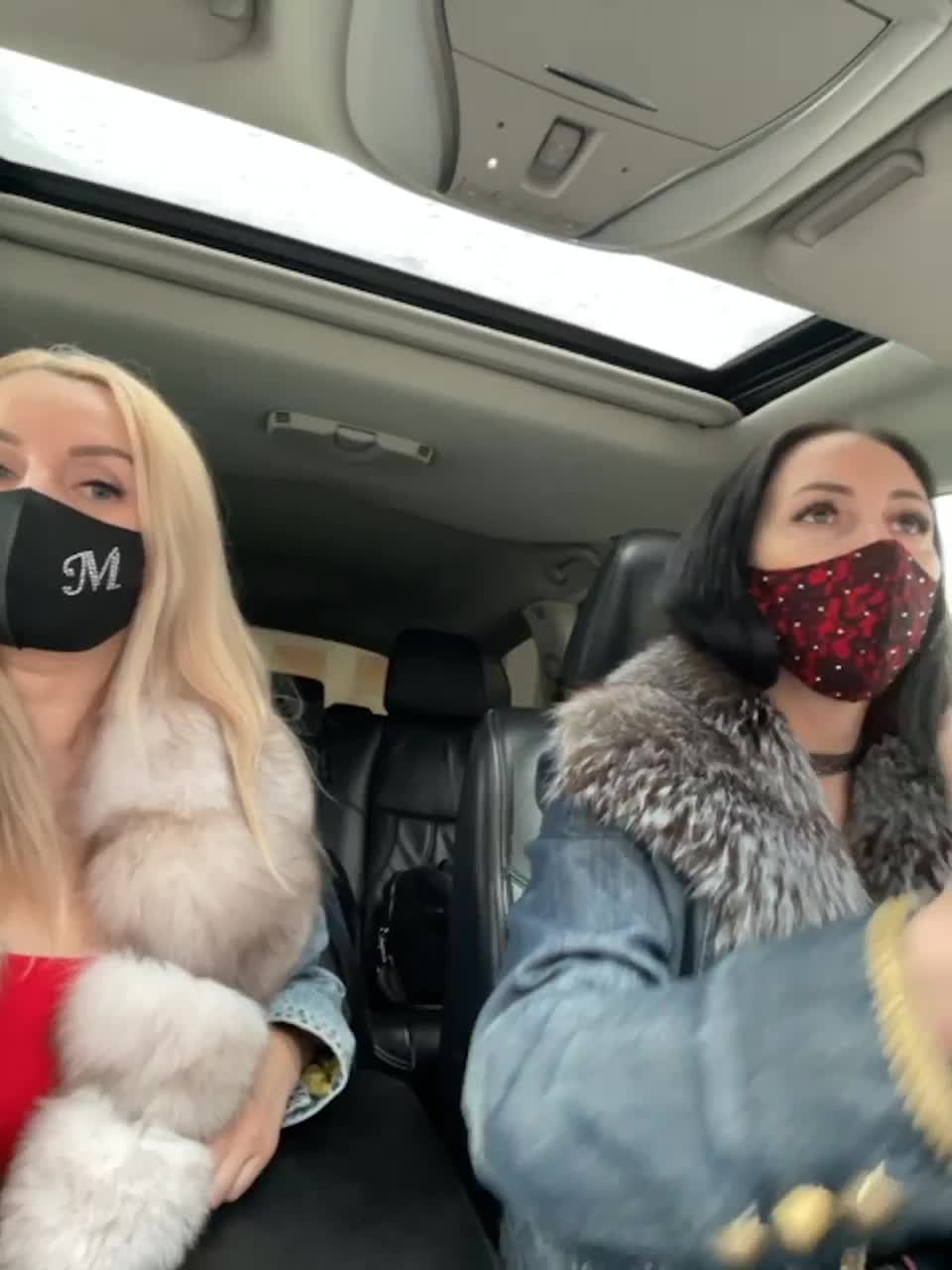 View or download file milana555550 on 2023-03-17 from bongacams