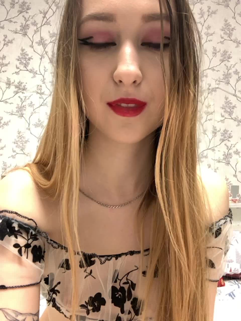 View or download file sweet_tea on 2023-03-17 from bongacams