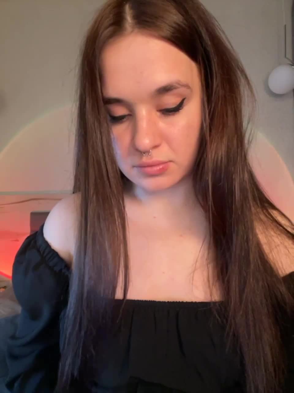 View or download file whoremira on 2023-03-17 from bongacams