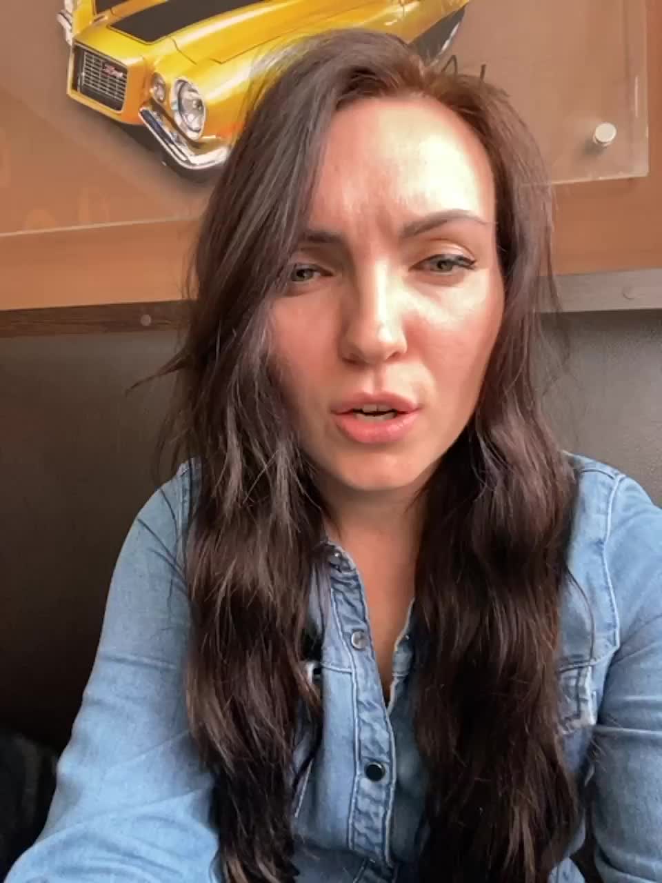 View or download file divora on 2023-03-18 from bongacams