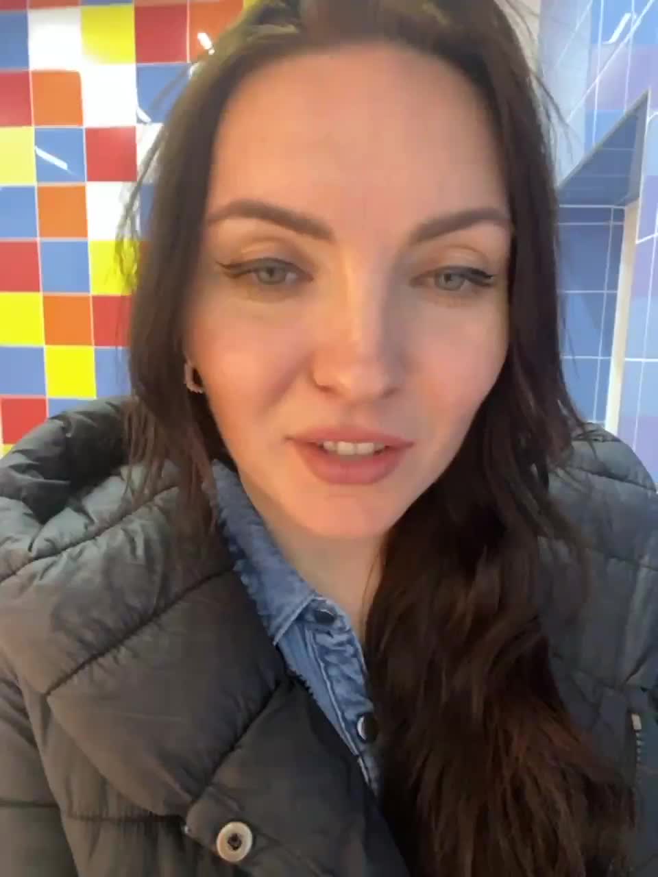 View or download file divora on 2023-03-18 from bongacams