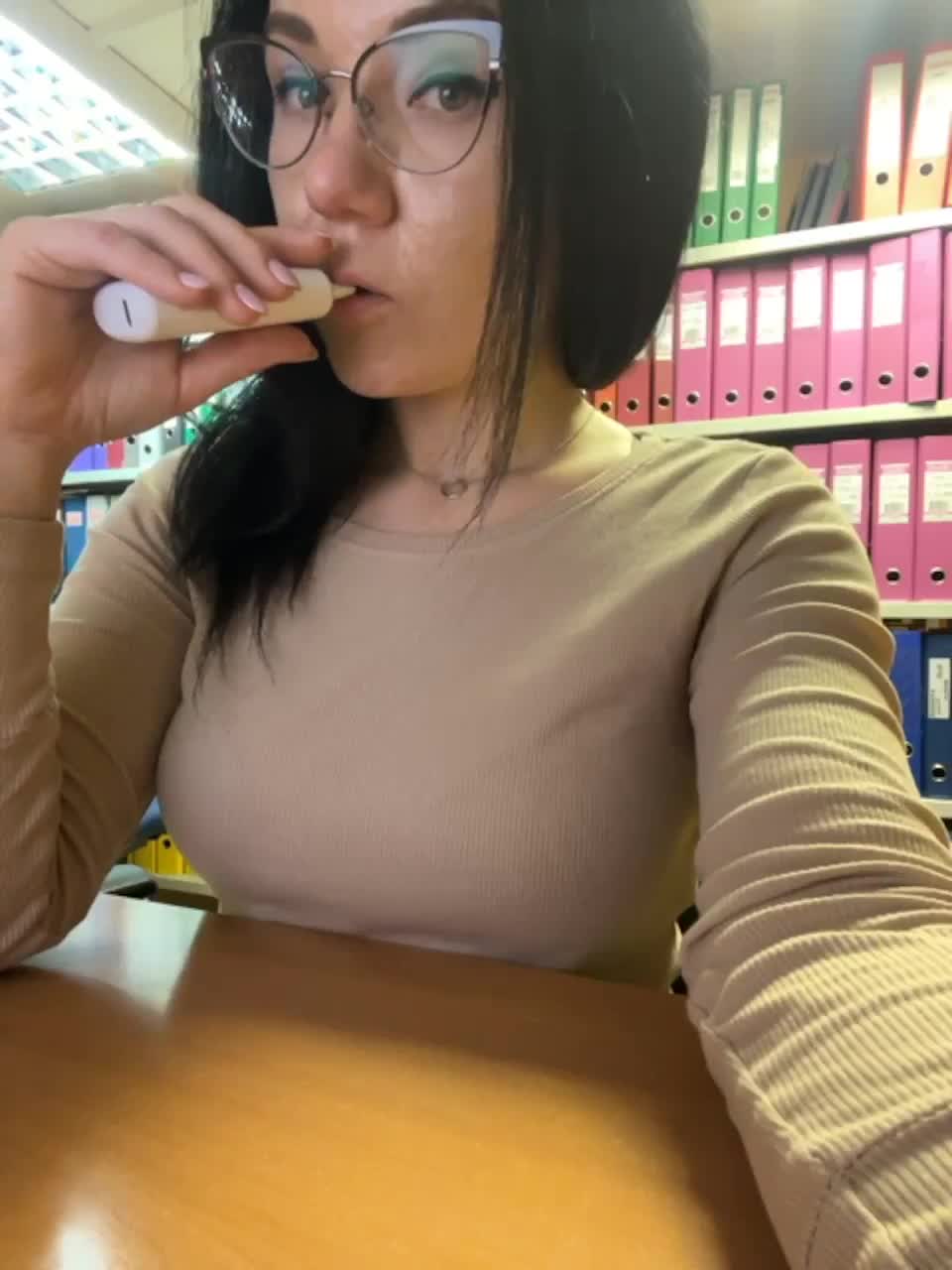 View or download file lilcatt on 2023-03-20 from bongacams