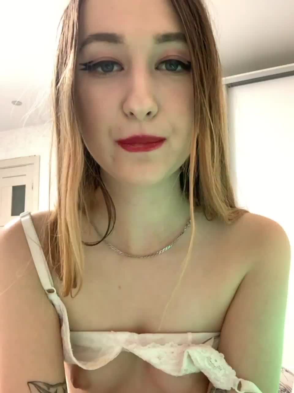 View or download file sweet_tea on 2023-03-20 from bongacams