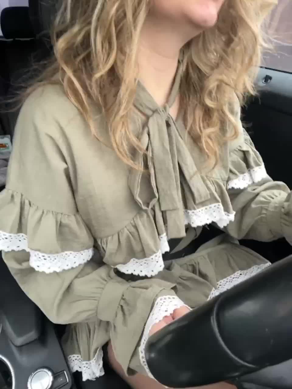 View or download file yuliyalasker on 2023-03-20 from bongacams