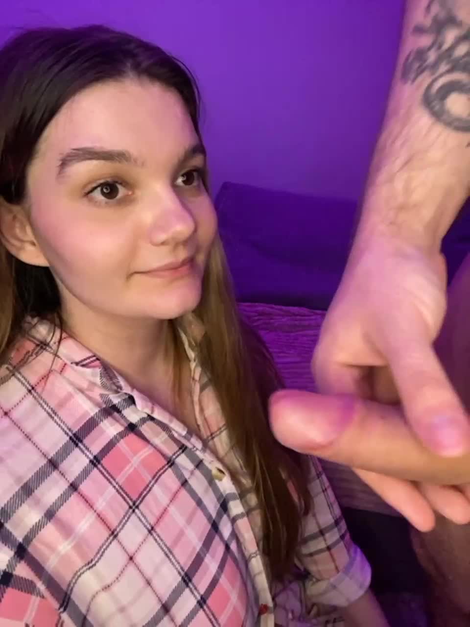 View or download file chillcumshow on 2023-03-21 from bongacams