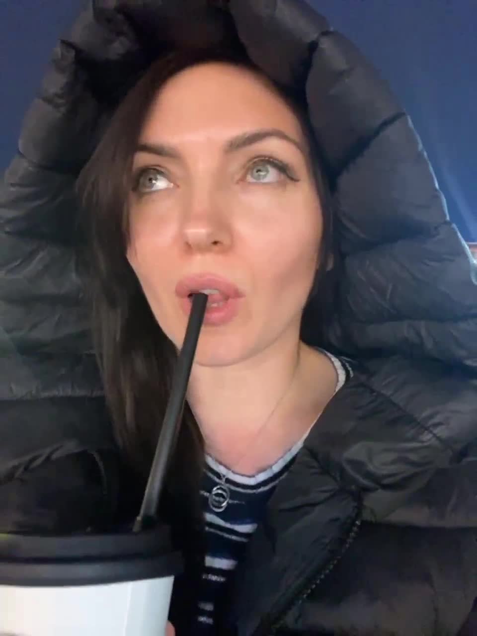 View or download file divora on 2023-03-21 from bongacams