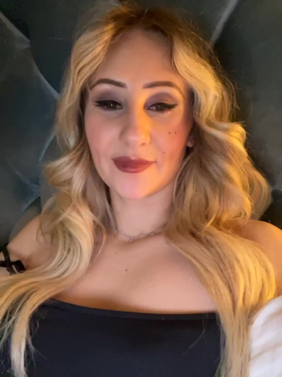 View or download file wowliliwow on 2023-03-21 from bongacams