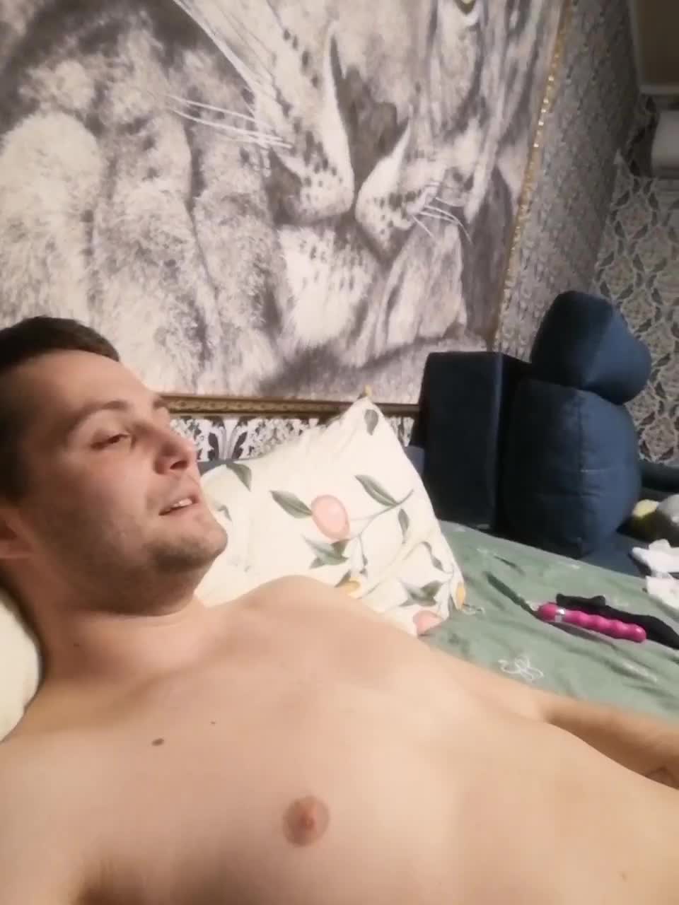 View or download file aleehandrik on 2023-03-22 from bongacams