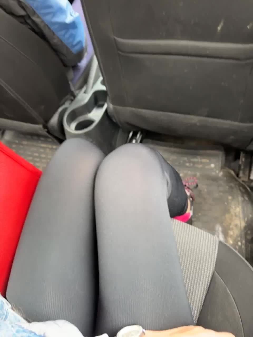 View or download file blondinochkaa on 2023-03-22 from bongacams