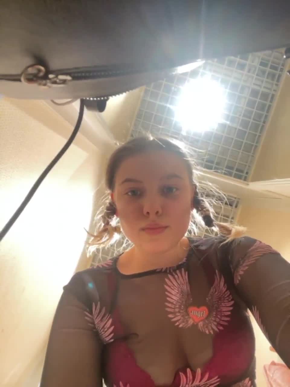 View or download file jucielussie on 2023-03-22 from bongacams