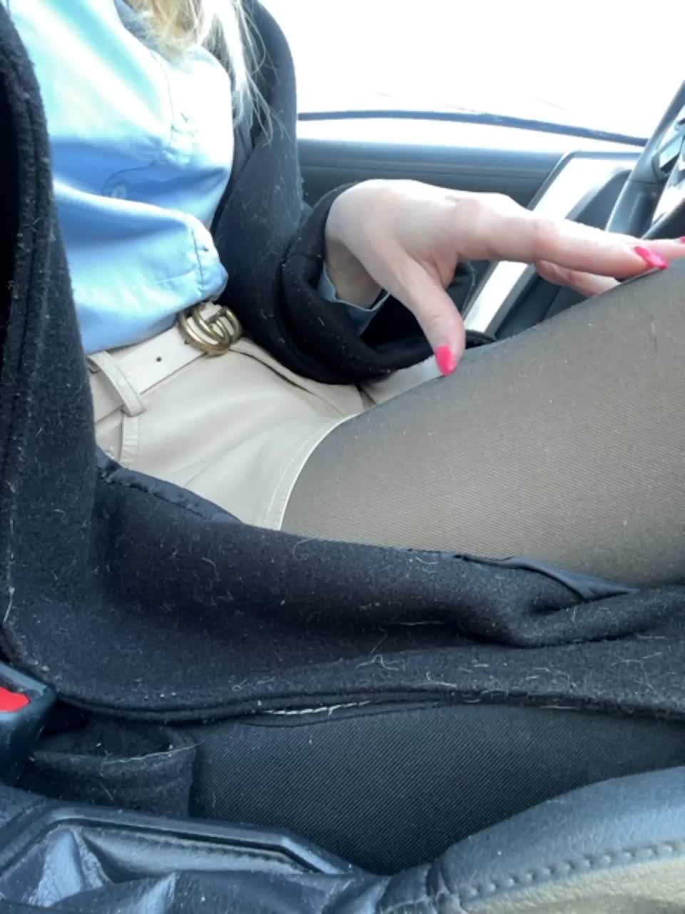 View or download file lady_dee on 2023-03-22 from bongacams