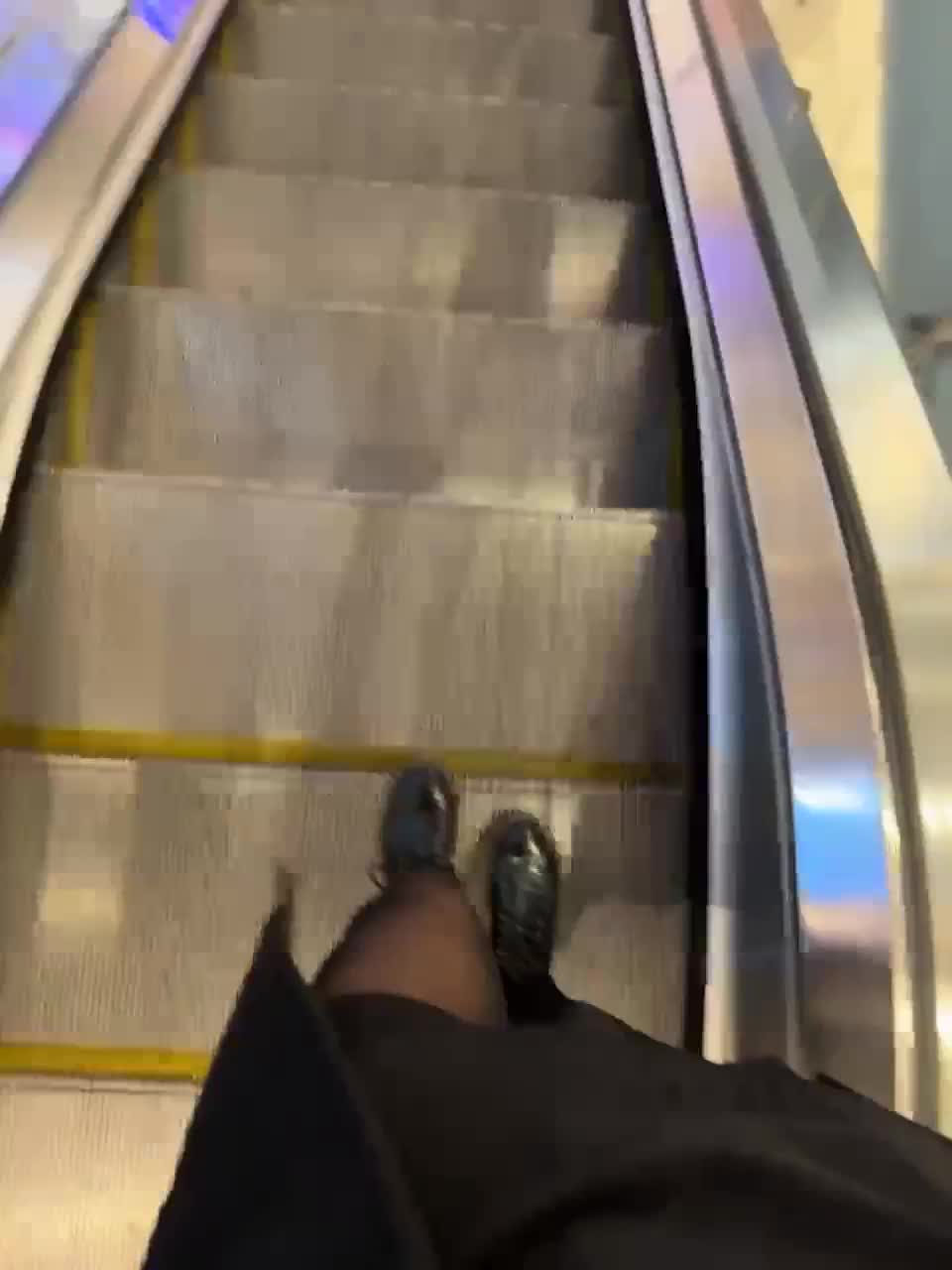 View or download file kirlove1 on 2023-03-23 from bongacams