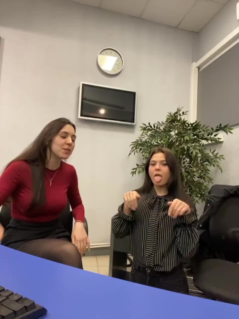 View or download file kiss_ki on 2023-03-23 from bongacams