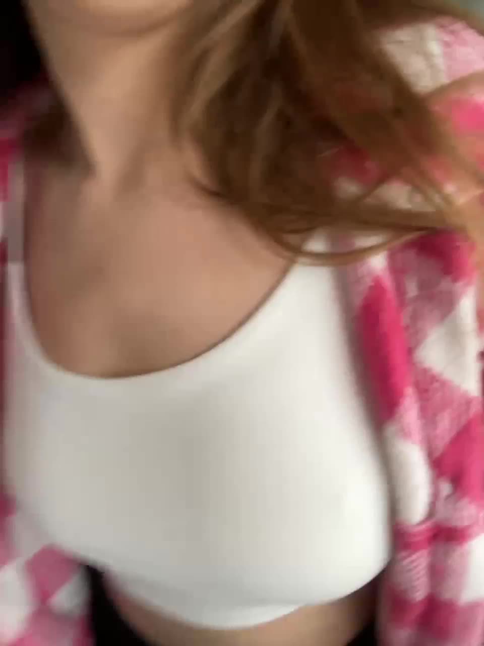 View or download file loverstreamm on 2023-03-23 from bongacams