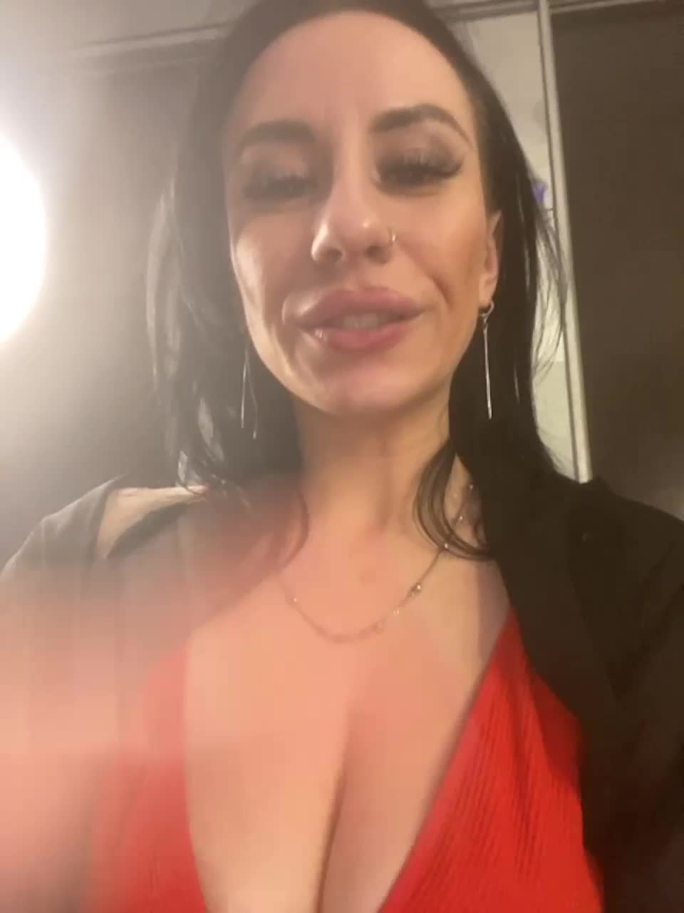 View or download file missjasmine07 on 2023-03-23 from bongacams