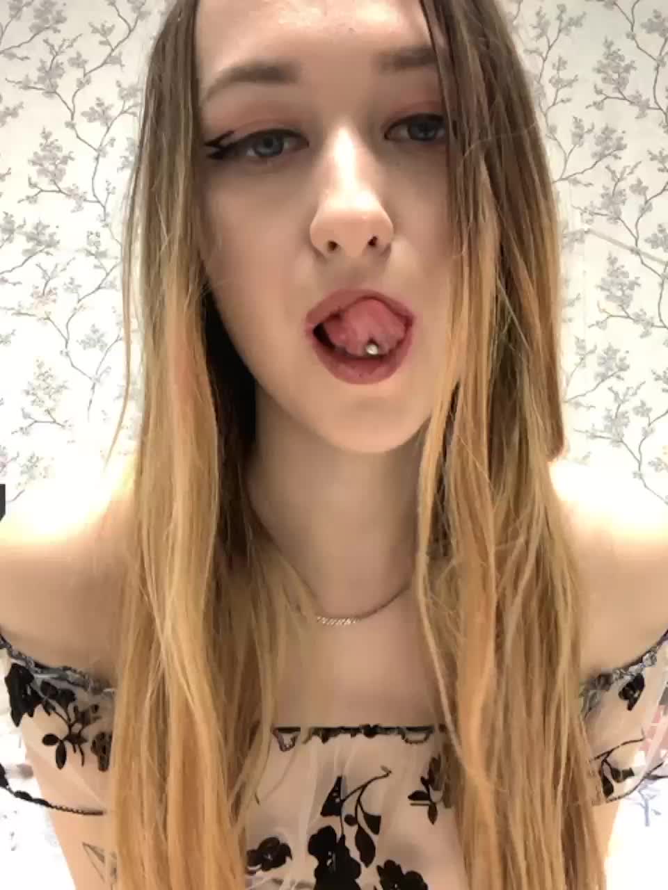 View or download file sweet_tea on 2023-03-23 from bongacams