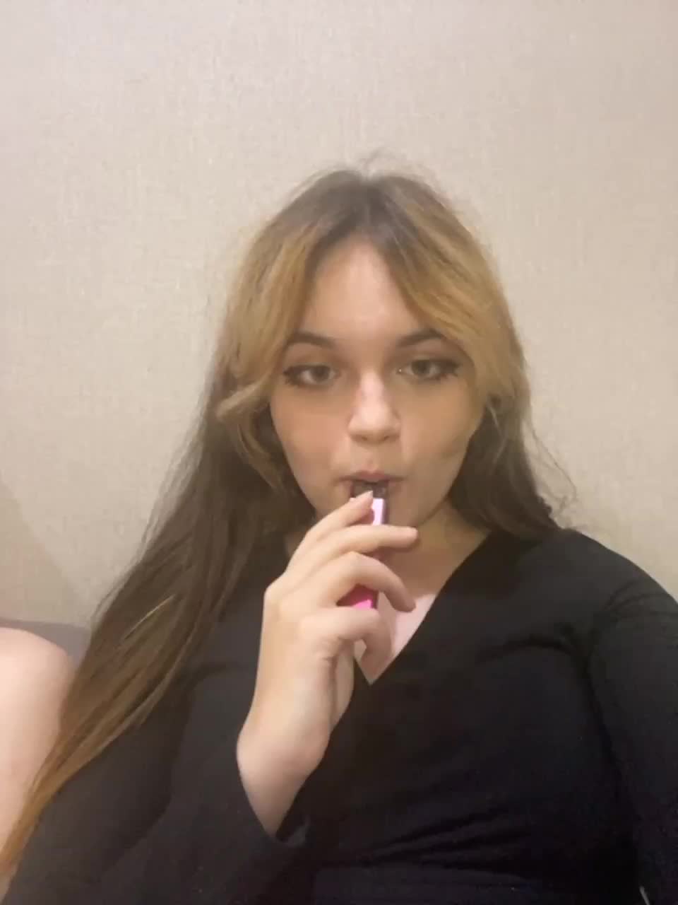 View or download file disexyy on 2023-03-24 from bongacams