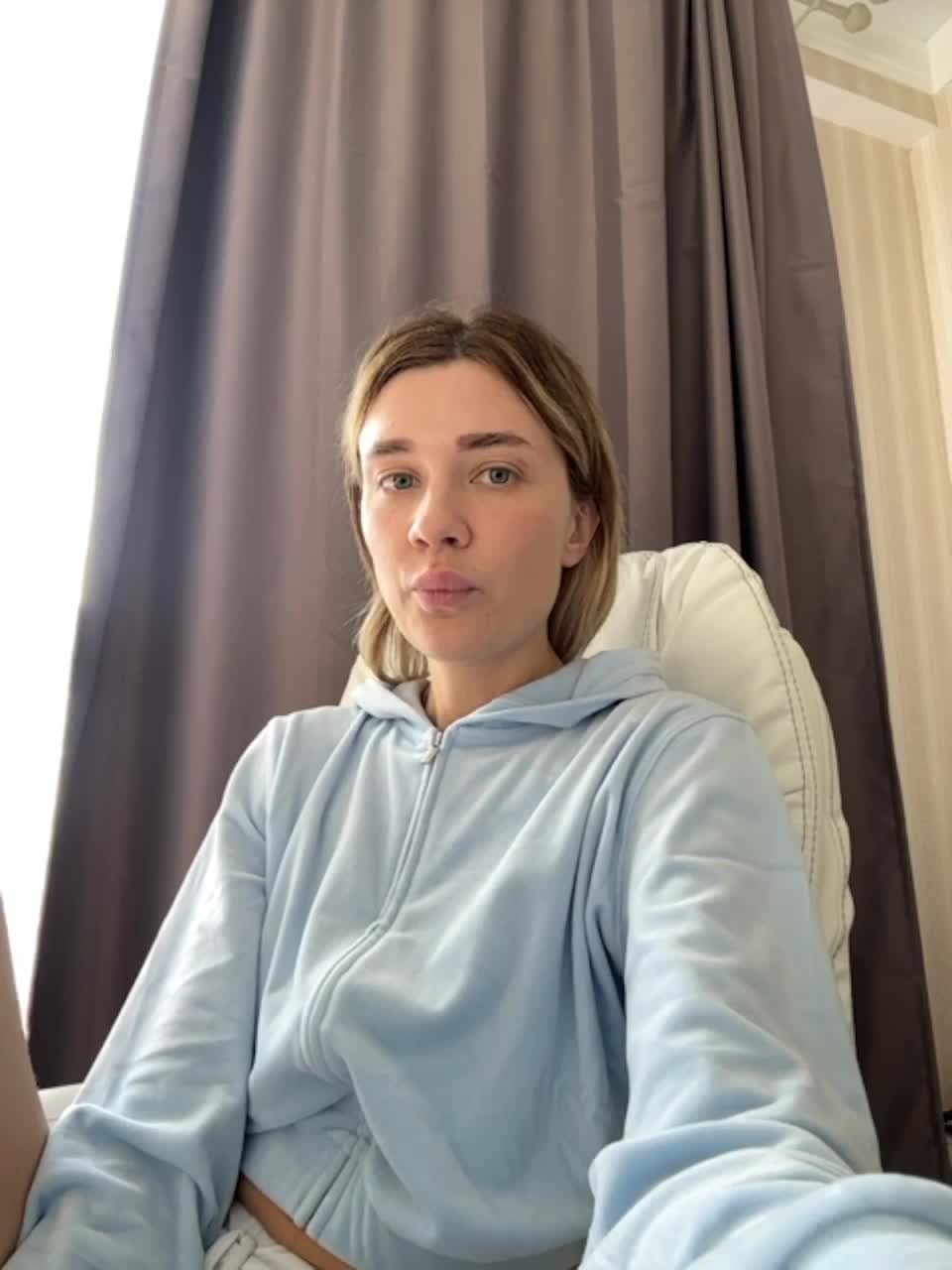 View or download file kirlove1 on 2023-03-24 from bongacams