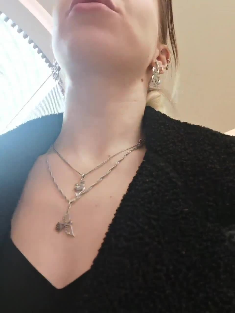 View or download file shinewitch on 2023-03-25 from bongacams