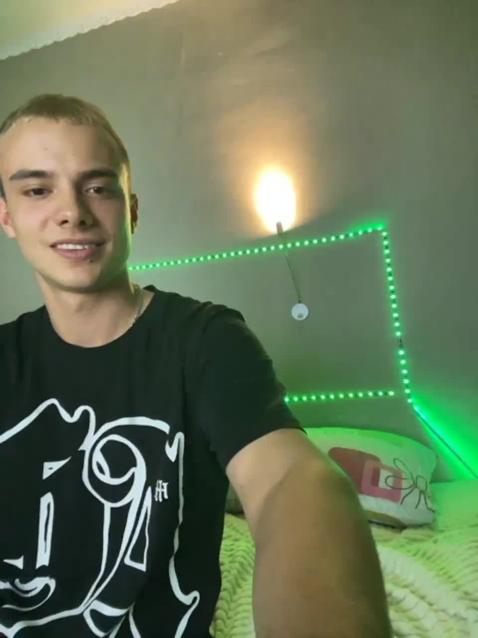 View or download file danya_25 on 2023-03-26 from bongacams