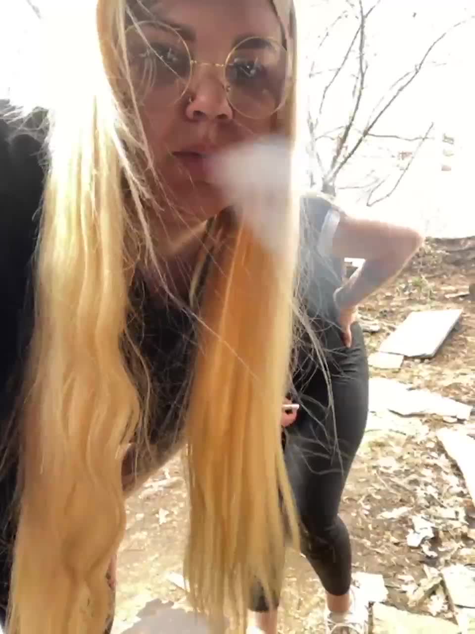 View or download file hotgirls221 on 2023-03-26 from bongacams