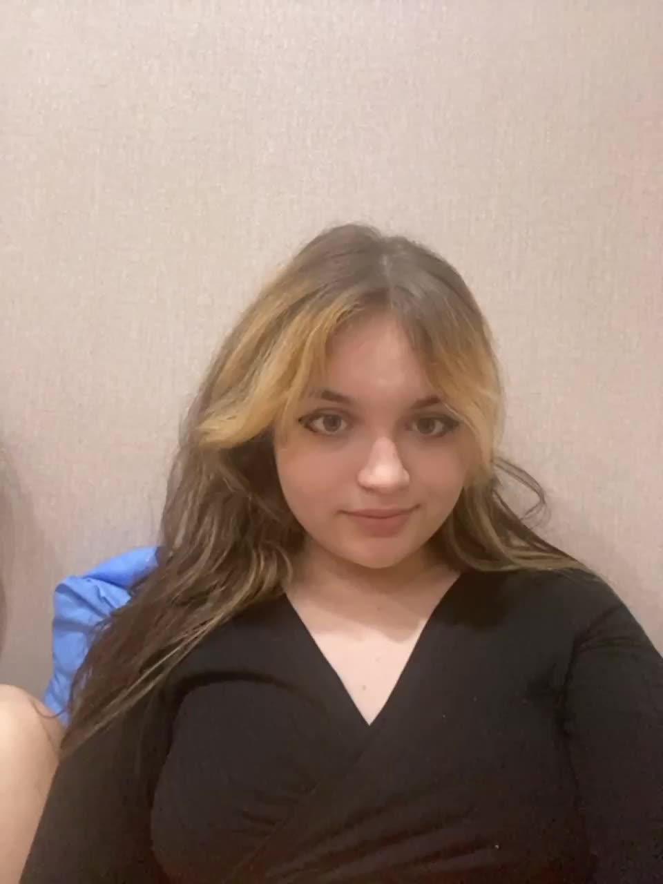 View or download file disexyy on 2023-03-27 from bongacams