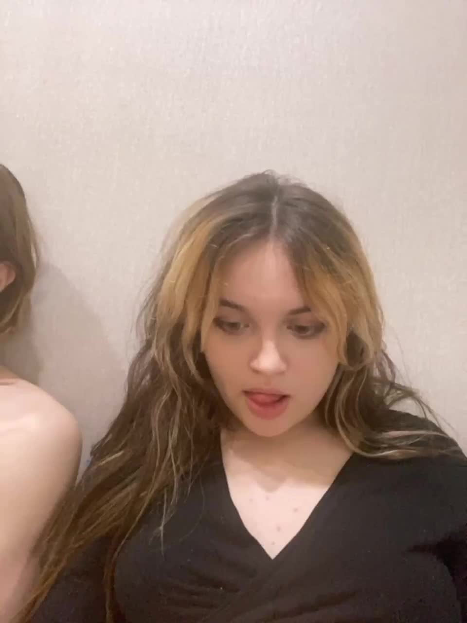 View or download file disexyy on 2023-03-27 from bongacams